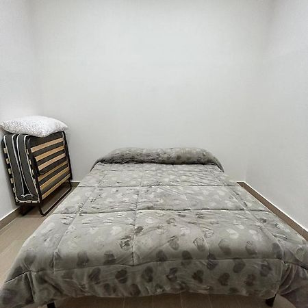 House Vicolo Longo 35 Apartment เนเปิลส์ ภายนอก รูปภาพ