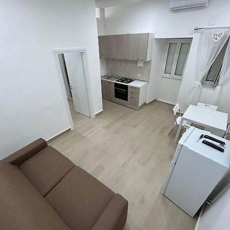 House Vicolo Longo 35 Apartment เนเปิลส์ ภายนอก รูปภาพ