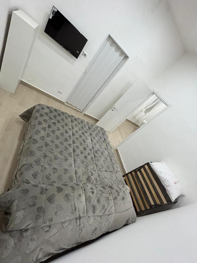 House Vicolo Longo 35 Apartment เนเปิลส์ ภายนอก รูปภาพ